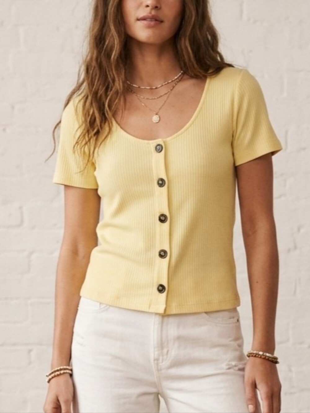 Sz M Vero Moda Yellow Ribbed Button-Front Scoop Neck Top Blouse